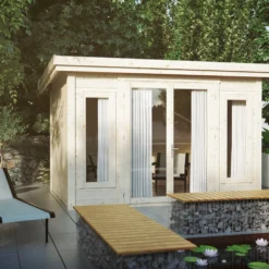 Friggebod Luoman Lillevilla Suovu 8,25 m² Komplett Stuga med Pulpettak