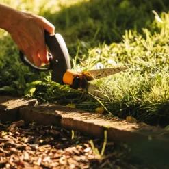 Grässax Fiskars Servo-System GS42