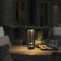 Lanterna Gnosjö Konstsmide Otranto Svart USB 44 cm