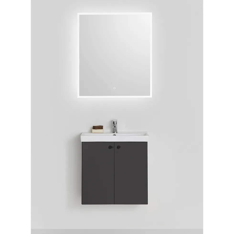 Möbelpaket Hafa Neat 550 med Luckor och Spegel Store Square LED