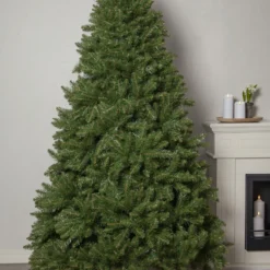 Plastgran Star Trading Narvik 210 cm