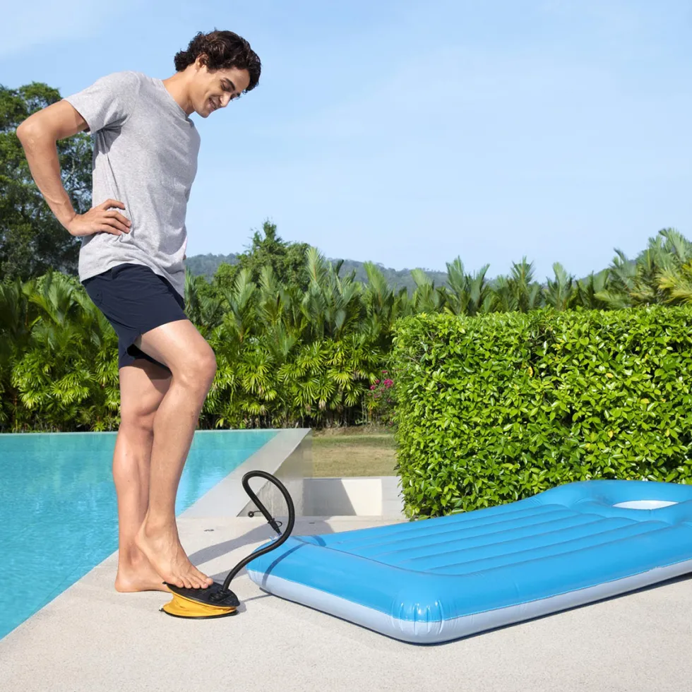 Pump Bestway Air Step 23x15cm