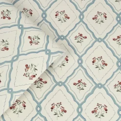 Tapet Laura Ashley Pinford Trellis Pale Seaspray Blå 121066