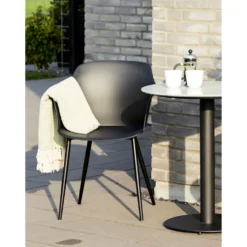 Trädgårdsstol ENVY DESIGN Camilla Svart, Modern Utemöbel i Plast, 2-pack