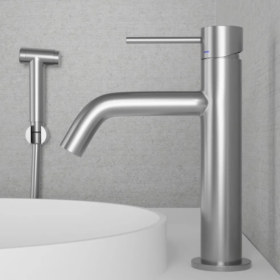 Tvättställsblandare Scandtap Steel Voyage Medium med Sidodusch