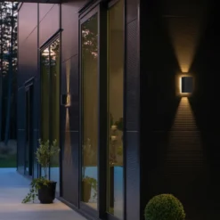 Vägglykta Gnosjö Konstsmide Cremona Upp/Ned/Bak 3X3W High Power LED