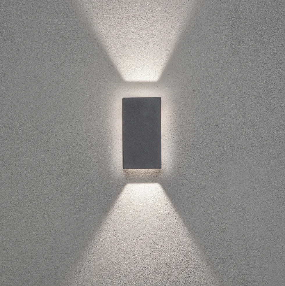 Vägglykta Gnosjö Konstsmide Cremona Upp/Ned/Bak 3X3W High Power LED